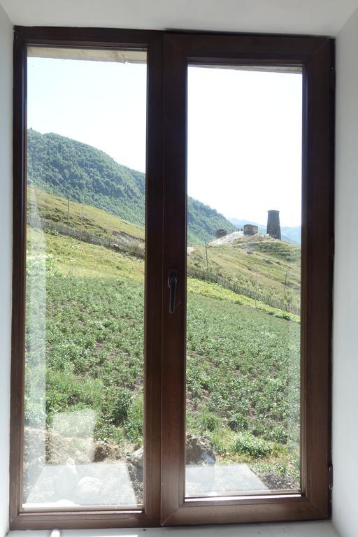 Caucasus Guesthouse Ушґулі Екстер'єр фото